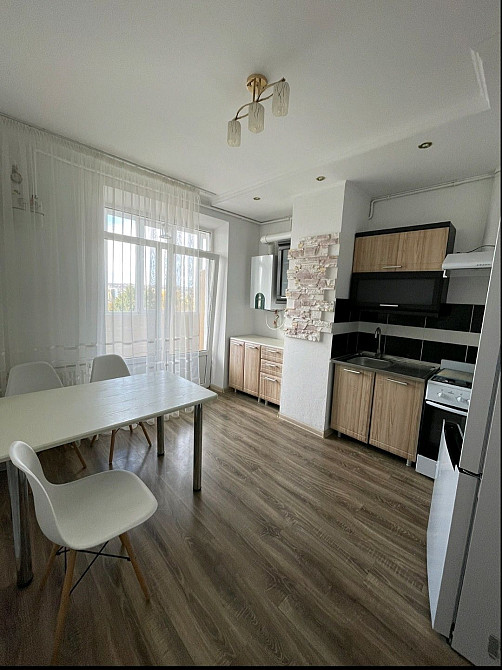 Оренда 1 кімнатної новобудови     Г. Майдану Чернівці - зображення 5