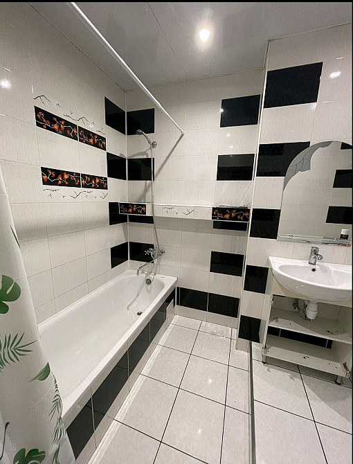 Оренда 1 кімнатної новобудови     Г. Майдану Чернівці - зображення 3