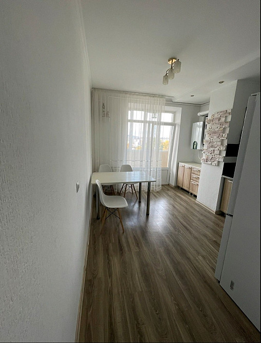 Оренда 1 кімнатної новобудови     Г. Майдану Чернівці - зображення 2