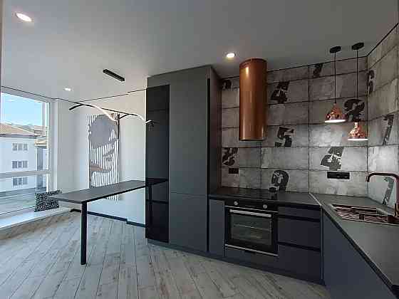 Стильна 1но кімнатна в самому центрі міста Івано-Франківськ