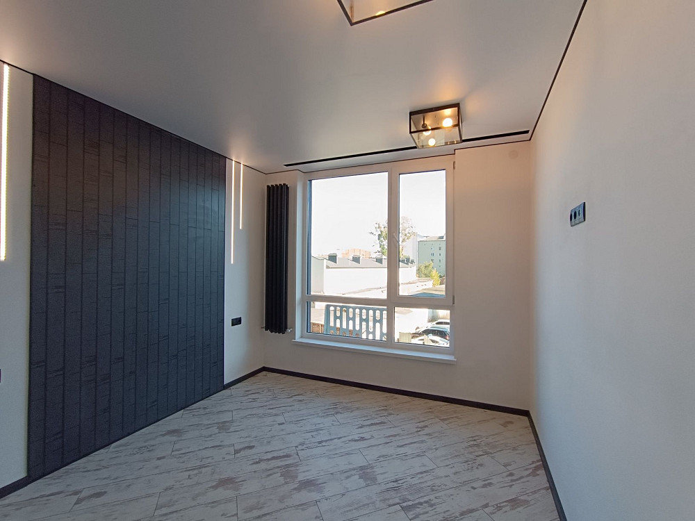 Стильна 1но кімнатна в самому центрі міста Івано-Франківськ - зображення 6