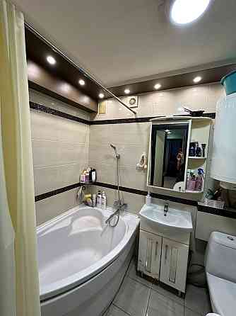 2к на Виставці, зупинка Елекроніки! Цегла! Хмельницький