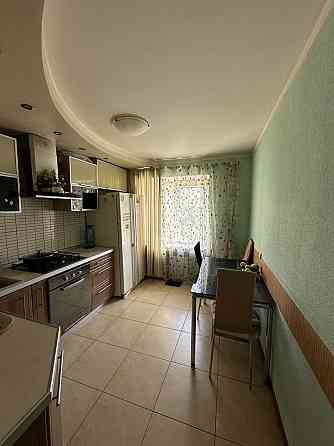 2к на Виставці, зупинка Елекроніки! Цегла! Хмельницький