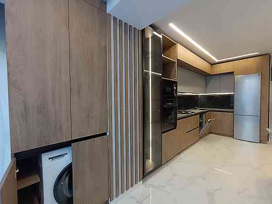 Центр 2х кімнатна квартира з якісним ремонтом,меблями та технікою Івано-Франківськ