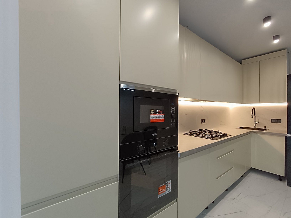 Стильна,простора 1но кімнатна квартира в обжитому будинку Івано-Франківськ - зображення 8