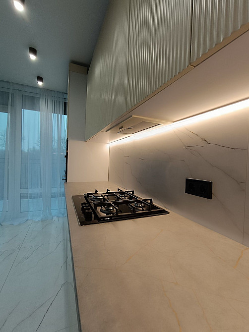 Стильна,простора 1но кімнатна квартира в обжитому будинку Івано-Франківськ - зображення 3