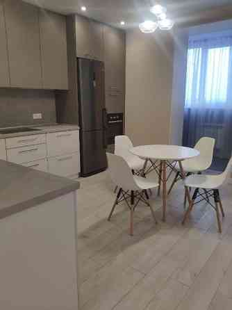 Аренда красивой студии в новострое  Метро Защитников 1 минута Харьков