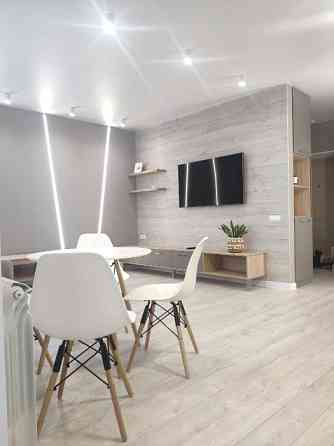 Аренда красивой студии в новострое  Метро Защитников 1 минута Харьков