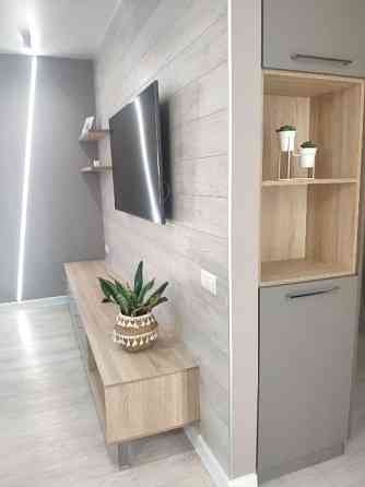 Аренда красивой студии в новострое  Метро Защитников 1 минута Харьков