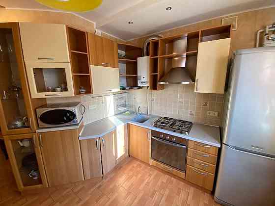 Аренда 2-х к.кв на Есенина Ботсад Павлово Поле Харьков