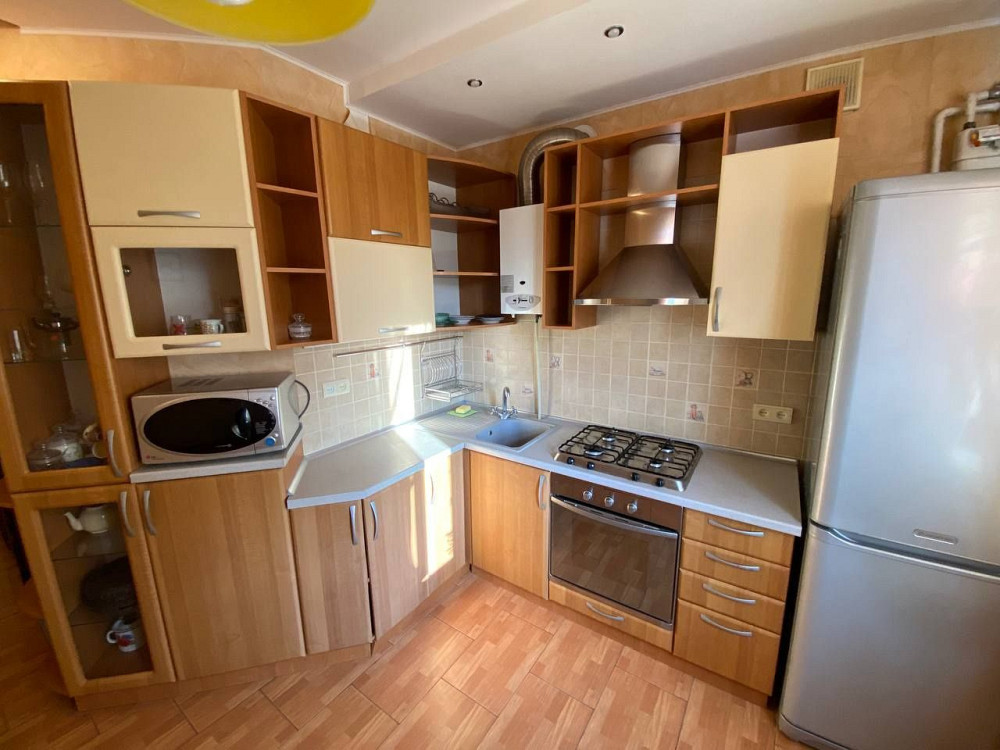 Аренда 2-х к.кв на Есенина Ботсад Павлово Поле Харьков - изображение 2