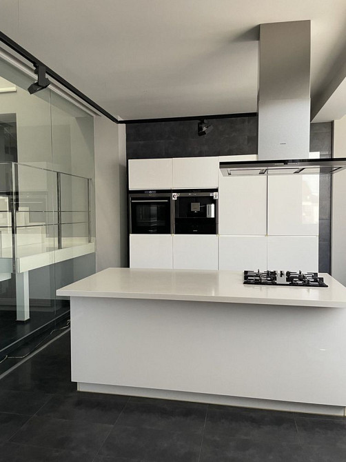 Оренда кварири площею 240 м2. Боздош. Перша дінія Ужгород - зображення 1