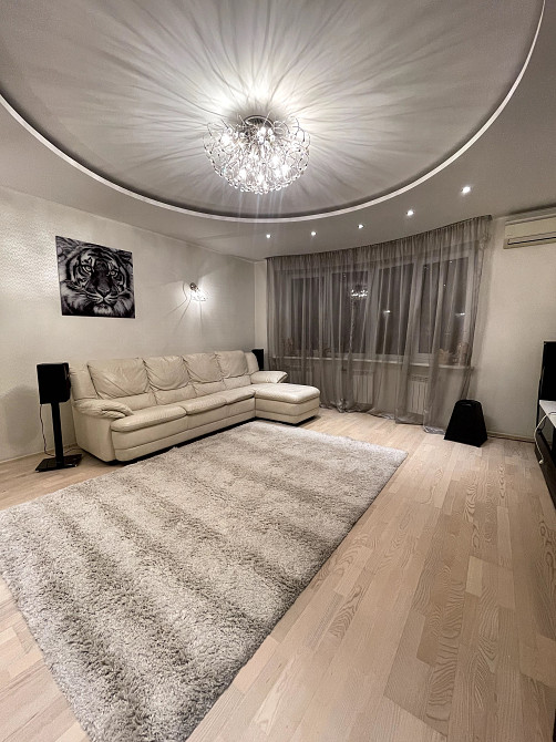 Сдам свою 3-х комнатную квартиру 112 м, Слобожанский р-н, м. Заводская Харьков - изображение 1