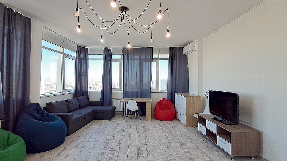 Оренда 3-х кімнатної квартири на вул. Р. Окіпної 10 без комісії Київ - зображення 2