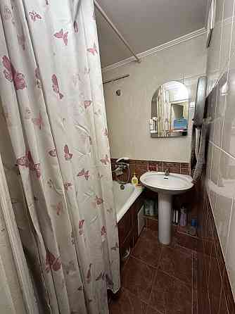 Квартира на Теремках . На 6 місяців .Метро Іподром 20 хв пішки Київ