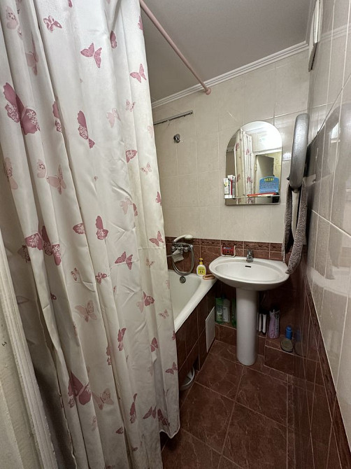 Квартира на Теремках . На 6 місяців .Метро Іподром 20 хв пішки Київ - зображення 5