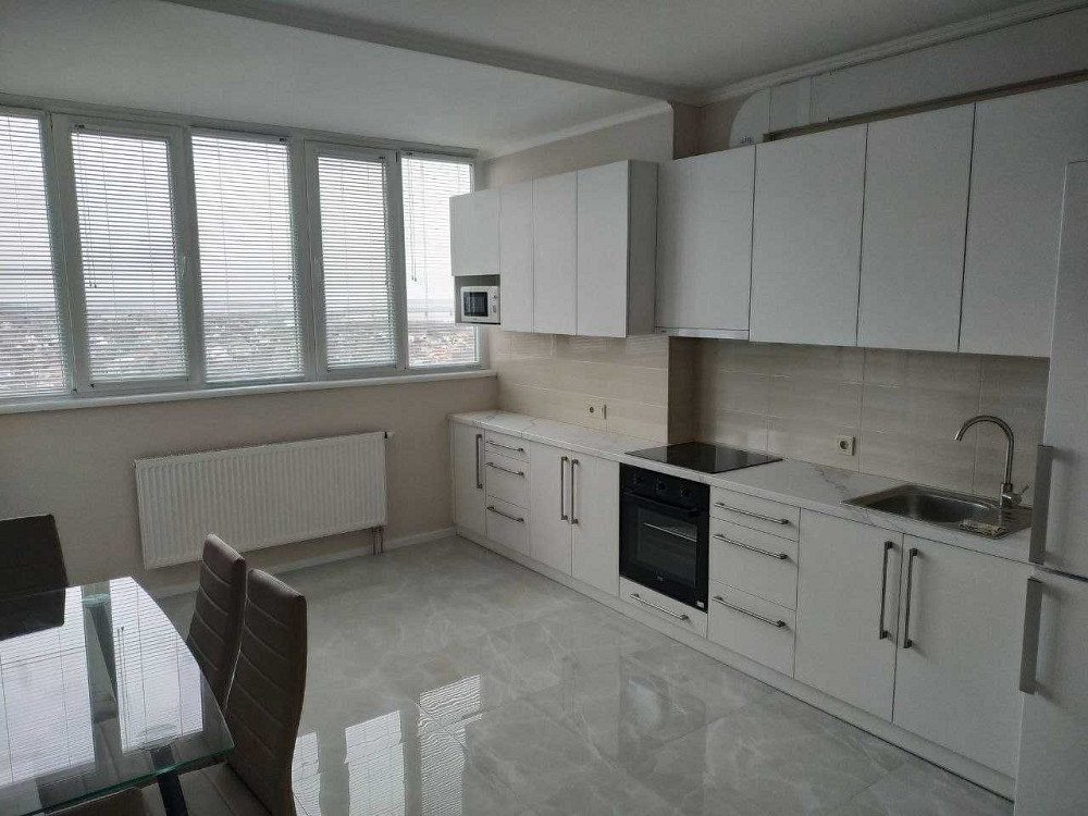 2-х кімнатна, центр, ремонт, ніхто не жив. Черкассы - изображение 3