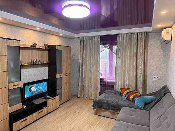 Сдам 3 комн квартиру как 2 комнатную Тополь-3,дом 80 Днепр