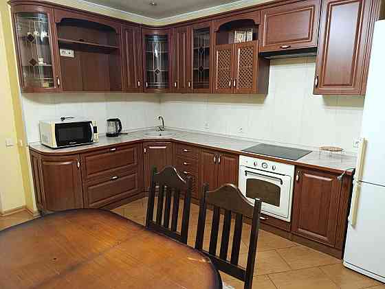 Здається простора 1-кімнатна квартира від власника, Mega city Київ