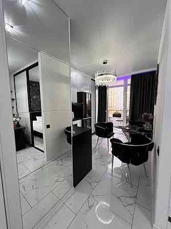 Аренда квартиры. Аренда Виа Рома. Инглези. Одесса