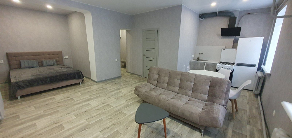 Однокімнатні квартира Кривий Ріг - зображення 1