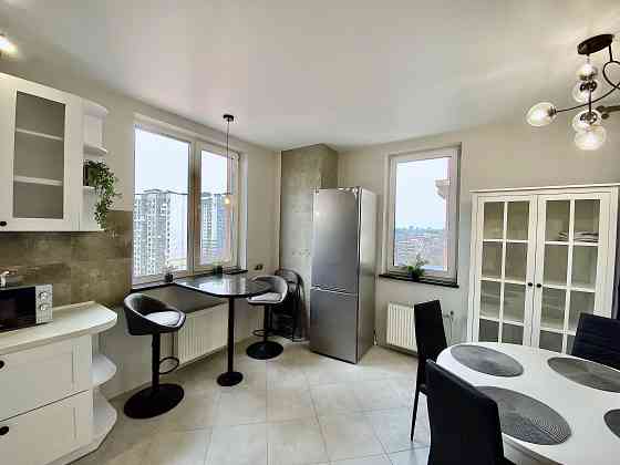 2 кім. ЖК Адамант вул. Липківська 33а  Соломьянська площа м. Вокзальна Kyiv