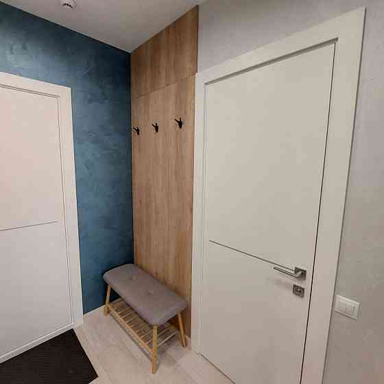 Аренда  2 ком. квартиры студия Новострой Пятый Континент на Победе Днепр