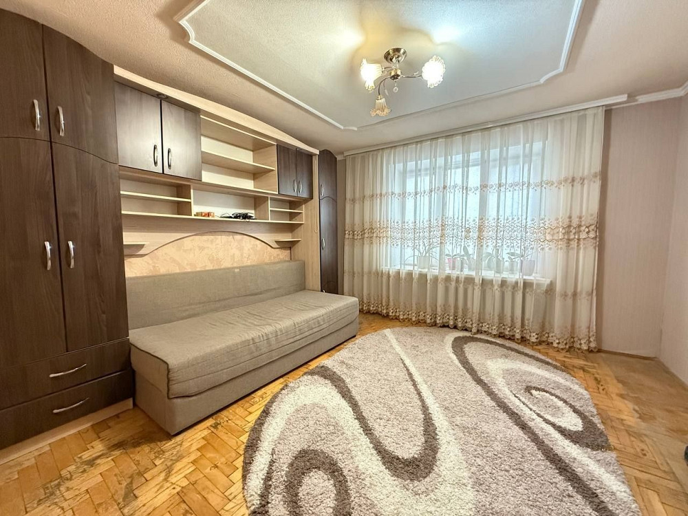 Здам! Кухня Студія + Спальня. Вул. Героїв Майдану Черновцы - изображение 2