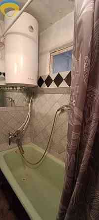 Продам 2-х комнатную квартиру Добровольского/Бочарова под ремонт. Одесса