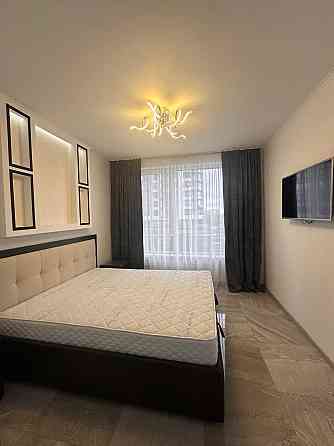 Генератор! Вул.Зарічна 1В, 2 пов. Шикарна квартира Kyiv