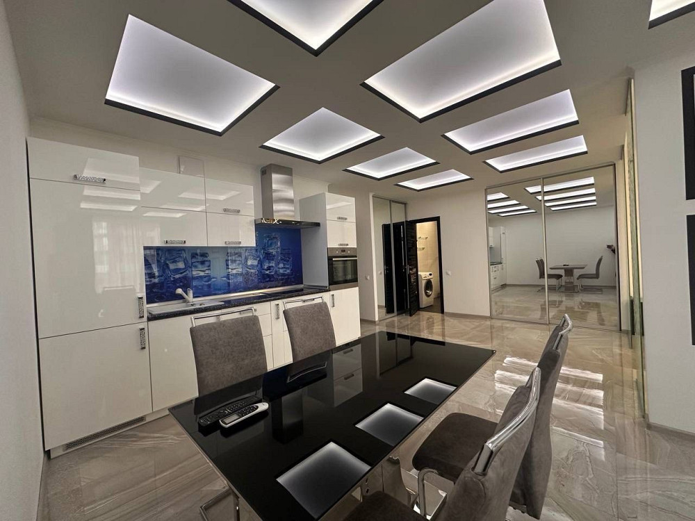 Генератор! Вул.Зарічна 1В, 2 пов. Шикарна квартира Київ - зображення 3