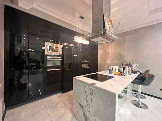 Продаж 2к квартири Павлівська Київ