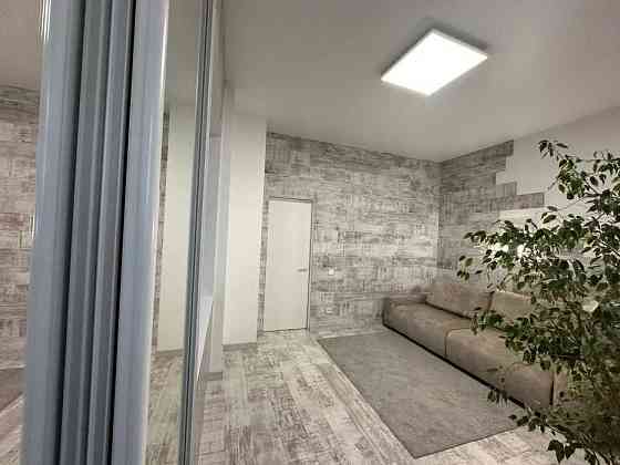 3-комнатная квартира в ЖК "Каскад", центр, м. Конституции Харьков