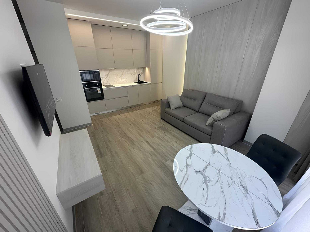 Аренда 2к студия ЖК К12 Центр Короленко Женева Дніпро - зображення 2