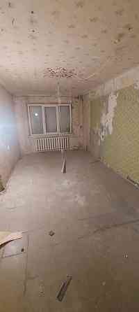 Кривий Ріг.Продається 4 кімнатна квартира без ремонту. Кривой Рог