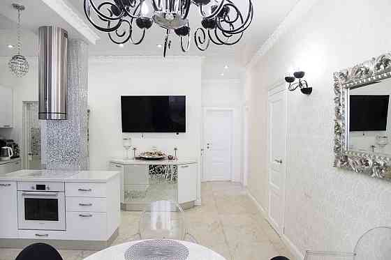 СРОЧНО!!!Квартира от хозяина,самый центр Таирово Одесса