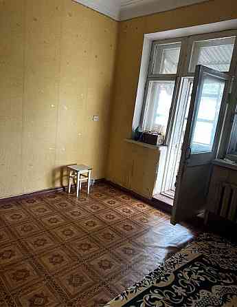 Продам свою двокімнатну квартиру на Металургів. Запоріжжя