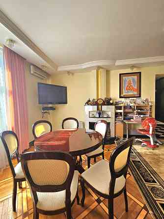 Продаж 4 кімнатної квартири парк Глоби Дніпро