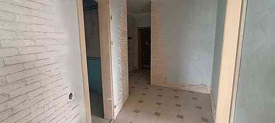 2 кімн.кв. в центрі, під чистову обробку, є лоджия та газове опалення Ірпінь