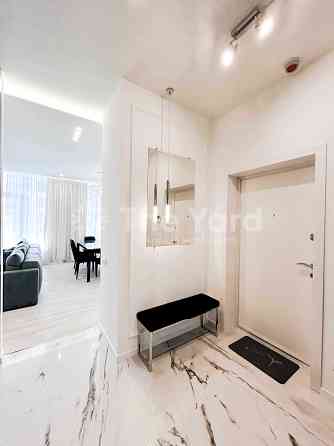 Продаж 3к квартири 103 м2 ЖК "Новопечерські Липки" Верхогляда 17-Б Киев