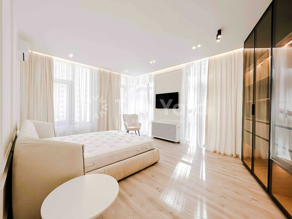 Продаж 3к квартири 103 м2 ЖК "Новопечерські Липки" Верхогляда 17-Б Киев - изображение 1