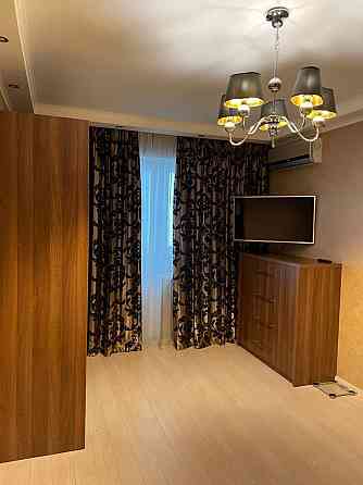 2-х кімнатна квартира Градинська 9 , деснянський райони Киев