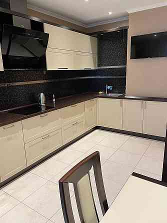 2-х кімнатна квартира Градинська 9 , деснянський райони Киев