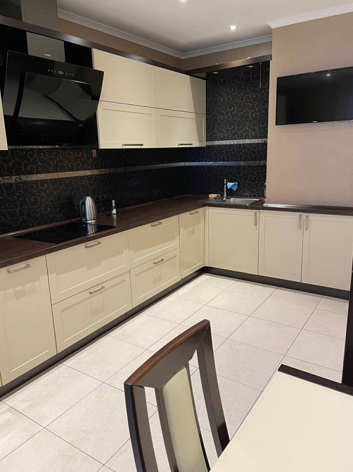 2-х кімнатна квартира Градинська 9 , деснянський райони Киев - изображение 2