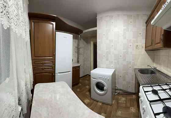 Кавказька 11, оренда однокімнатної квартири. Метро Вокзальна Киев