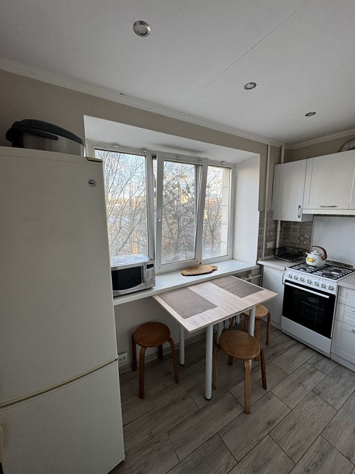 Оренда 3к Печерськ, Лесі Українки, 5 метро Палац України, Кловська Киев - изображение 2