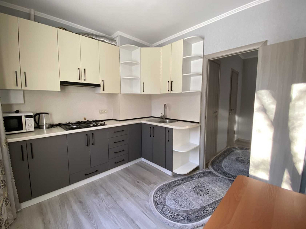 Продам 2-кімнатну,мебльовану квартиру,вул. Княгині Ольги,Леваневського Біла Церква - зображення 2