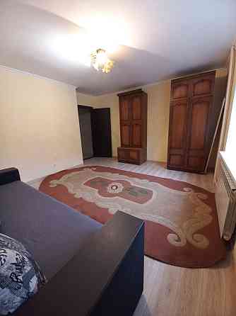 Продається 1- но кімн.,кв. Грушевського 27 Бровары