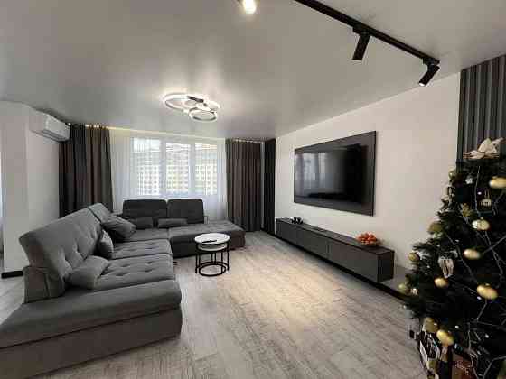 ЖК LIKO-GRAD Perfect Town, 3к 100м ТОП ремонт, Максимовича 32а Киев