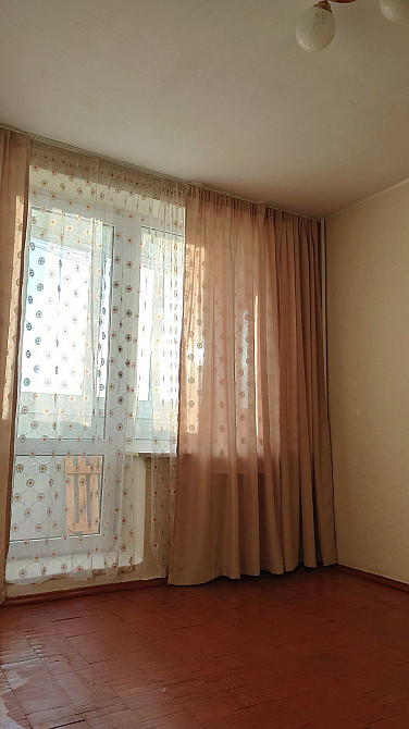 Вільна 2к. Рокосовського, 6 Киев - изображение 3